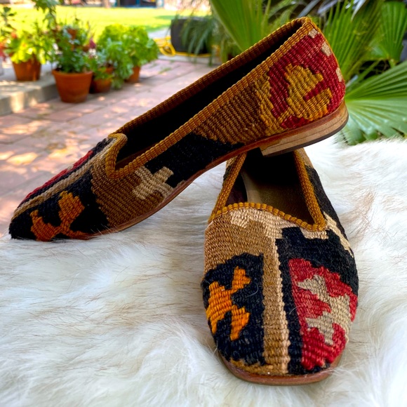Shoes - Italian 100% wool tapestry loafers. Topy sole. / ON SALE 👍👍